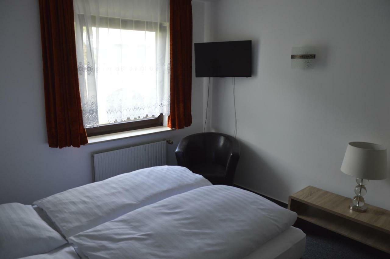 Gaestehaus Faessle Weinstadt Εξωτερικό φωτογραφία