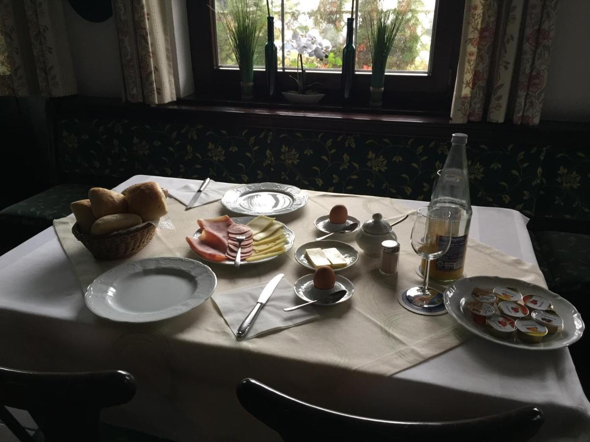 Gaestehaus Faessle Weinstadt Εξωτερικό φωτογραφία